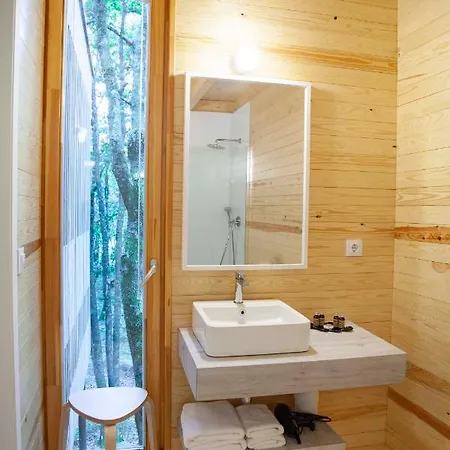 Camping Enoturismo Maria Manuela Boqueixon